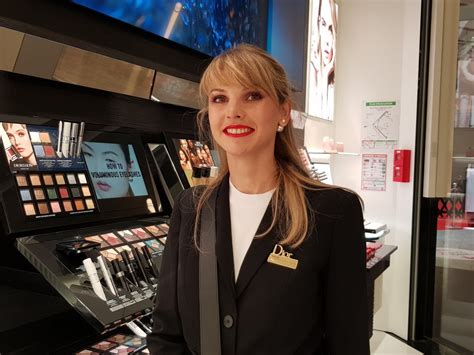 vendeuse chez dior salaire